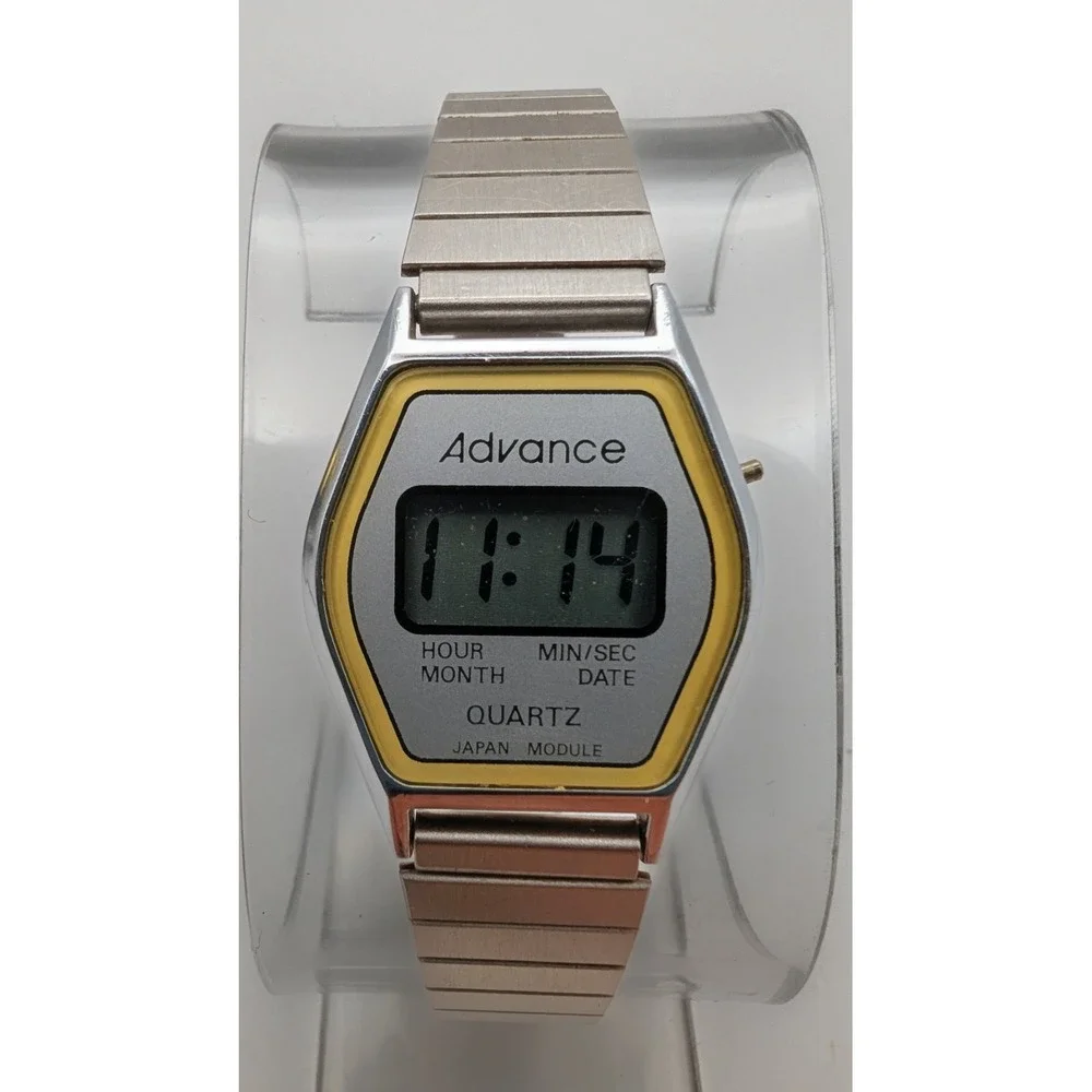 VTG ADVANCE Digital Watch Mens Classic Retro‎ Silver Tone Expandable New Battery
